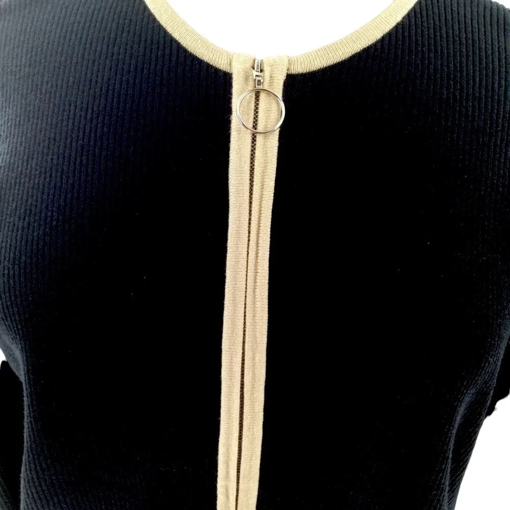 Lane Bryant Ribbed Crew Neck Black and Beige‎ Zip Front Cardigan